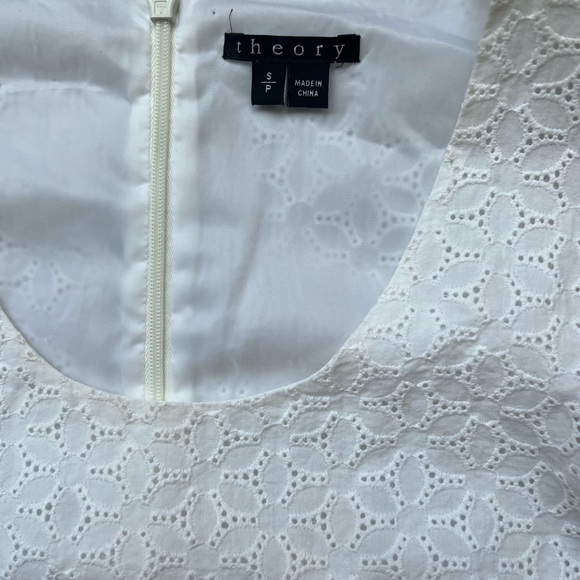 Theory white eyelet top - size small - euc - - Picture 5 of 6